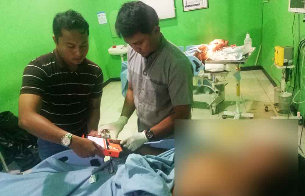 Dua begal saat mendapatkan perawatan medis 