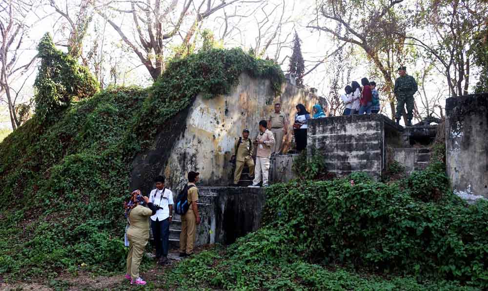 observasi benteng Kedung Cowek oleh  Dinas Perpustakaan dan Kearsipan (Dispursip) Surabaya