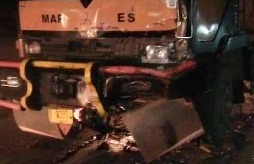 Kondisi truk dan motor korban sebelum divekausi