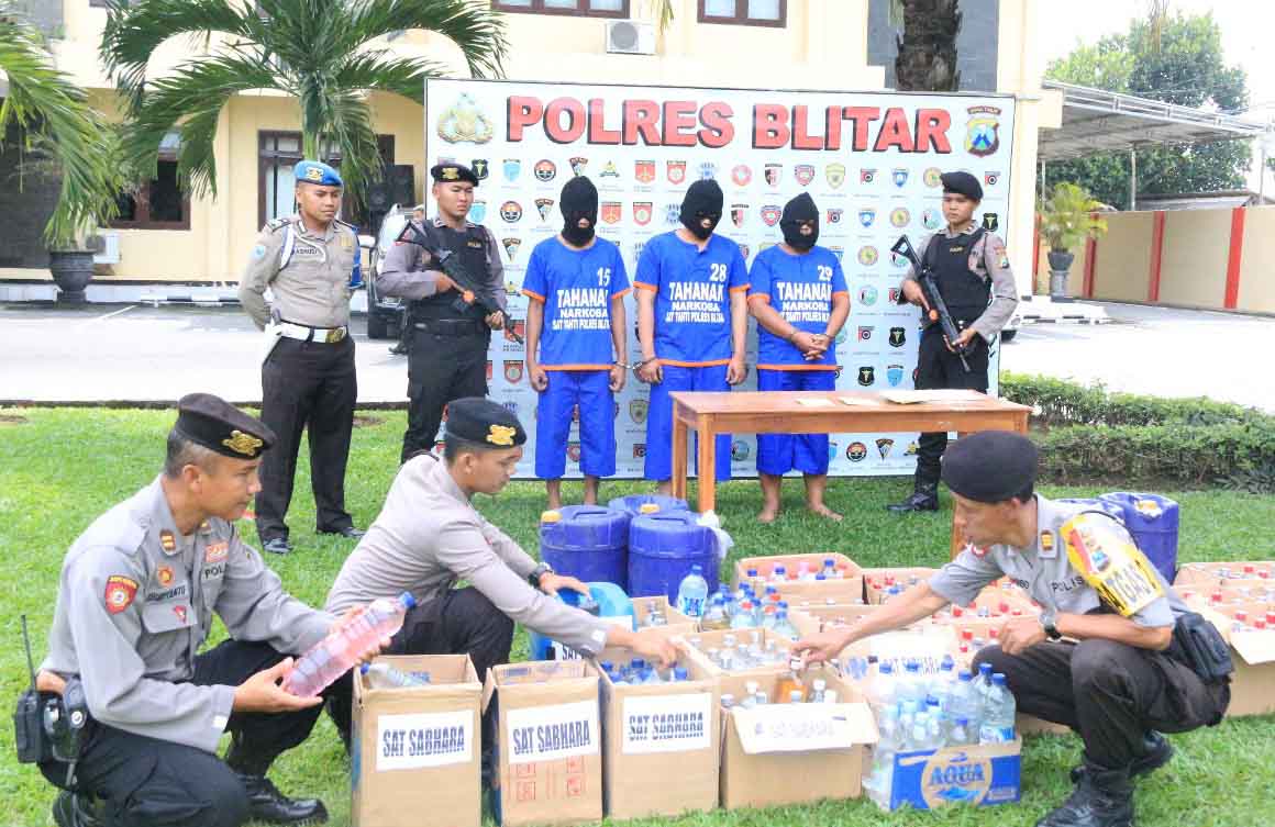 Barang bukti yang berhasil diamankan Polres Blitar selama Operasi Tumpas Narkoba Semeru 2018.