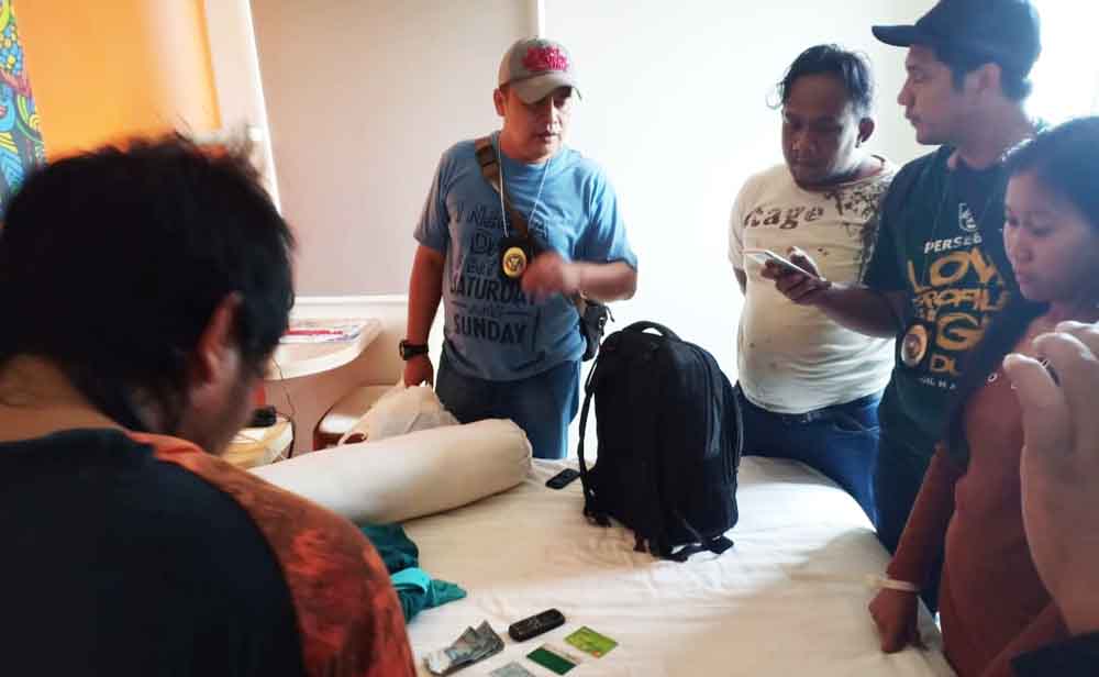Prosses penangkapan transaksi sabu di hotel oleh BNNP
