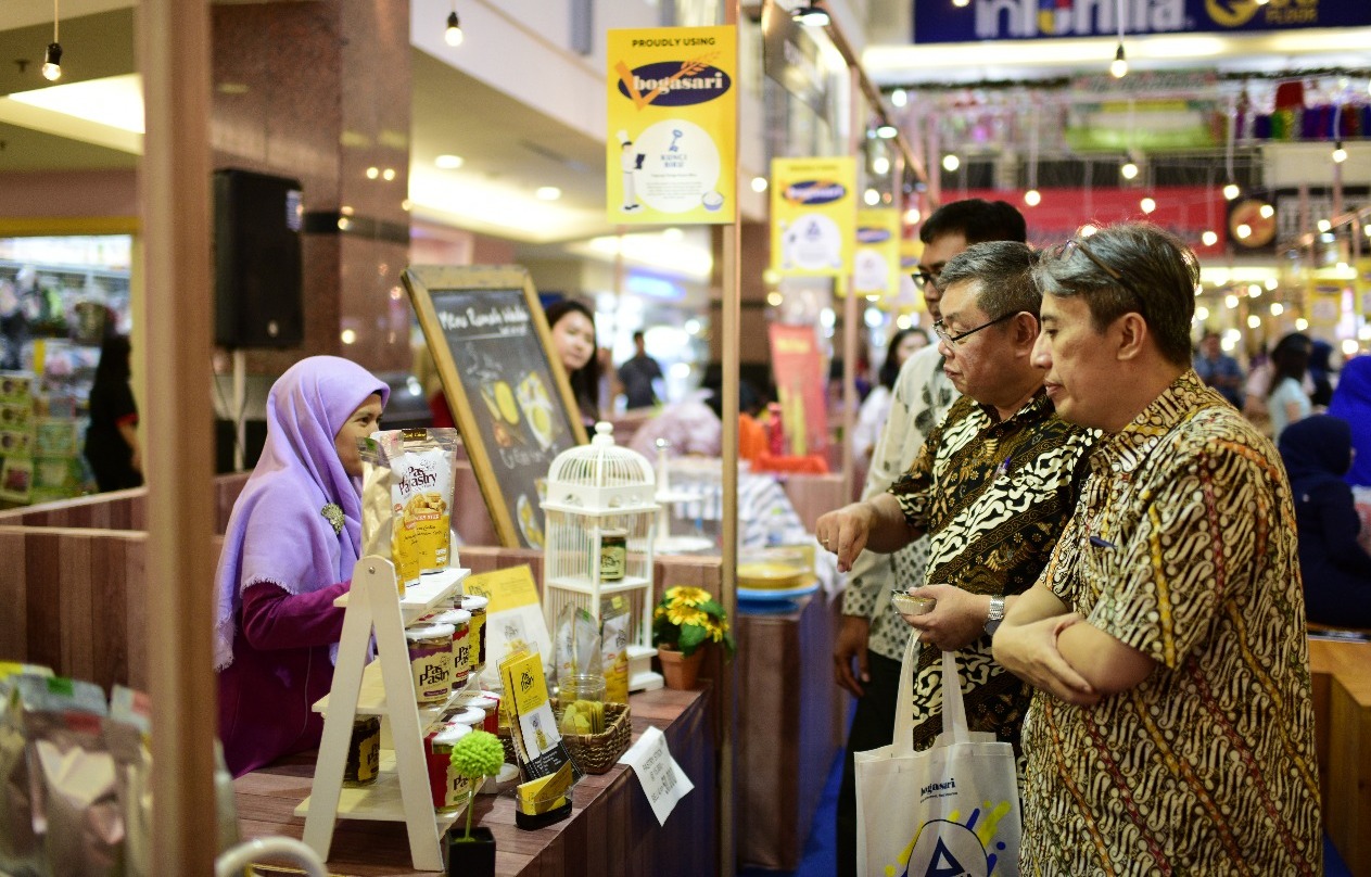 Ribuan Pelajar SMA/SMK di Surabaya Ditantang Jadi Pebisnis Makanan
