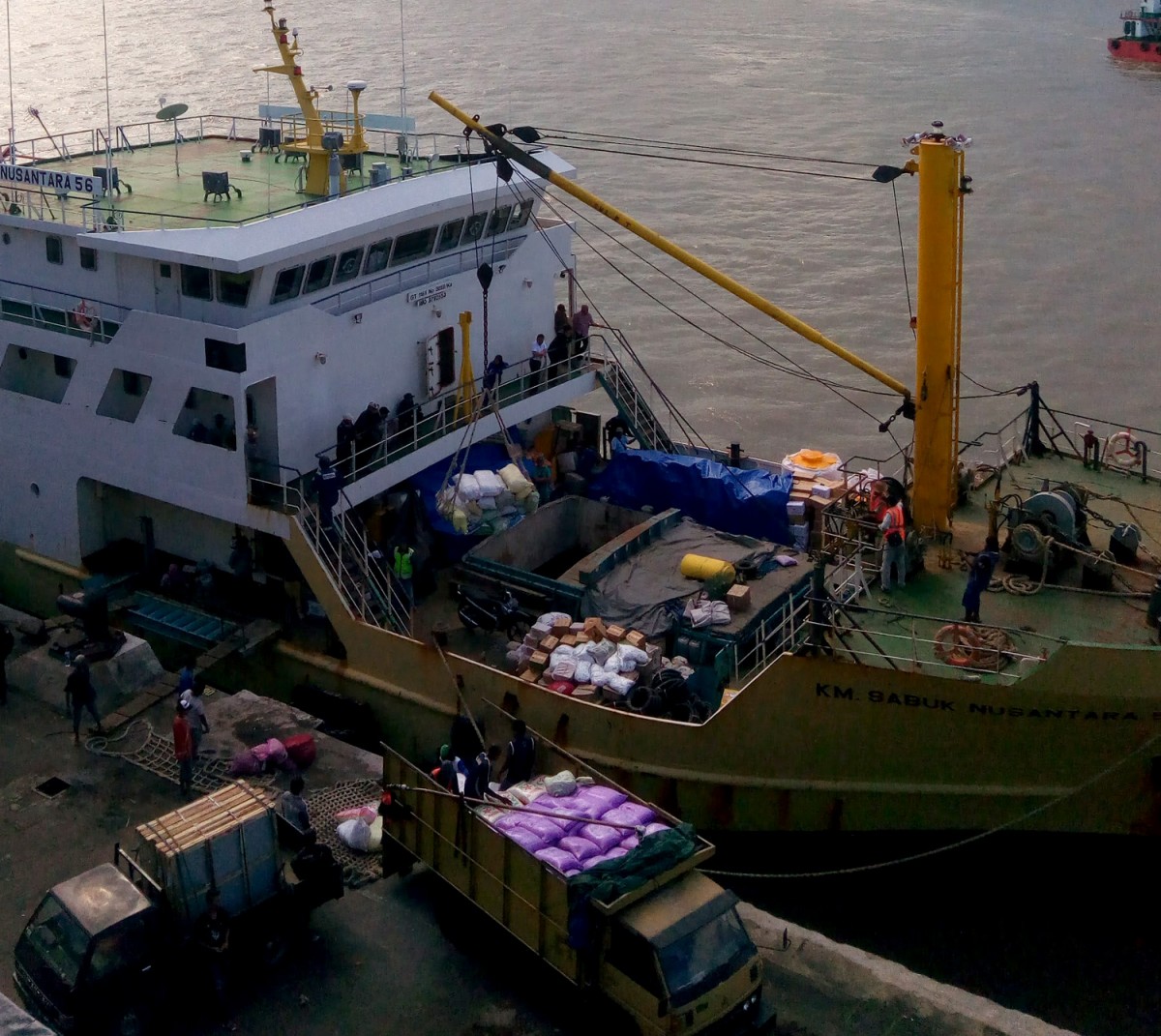 Sektor jasa transportasi memberi kontribusi terhadap pertumbuhan ekonomi jatim kuartal ketiga/2022. (foto: Rochman Arief/jatimnow.com)