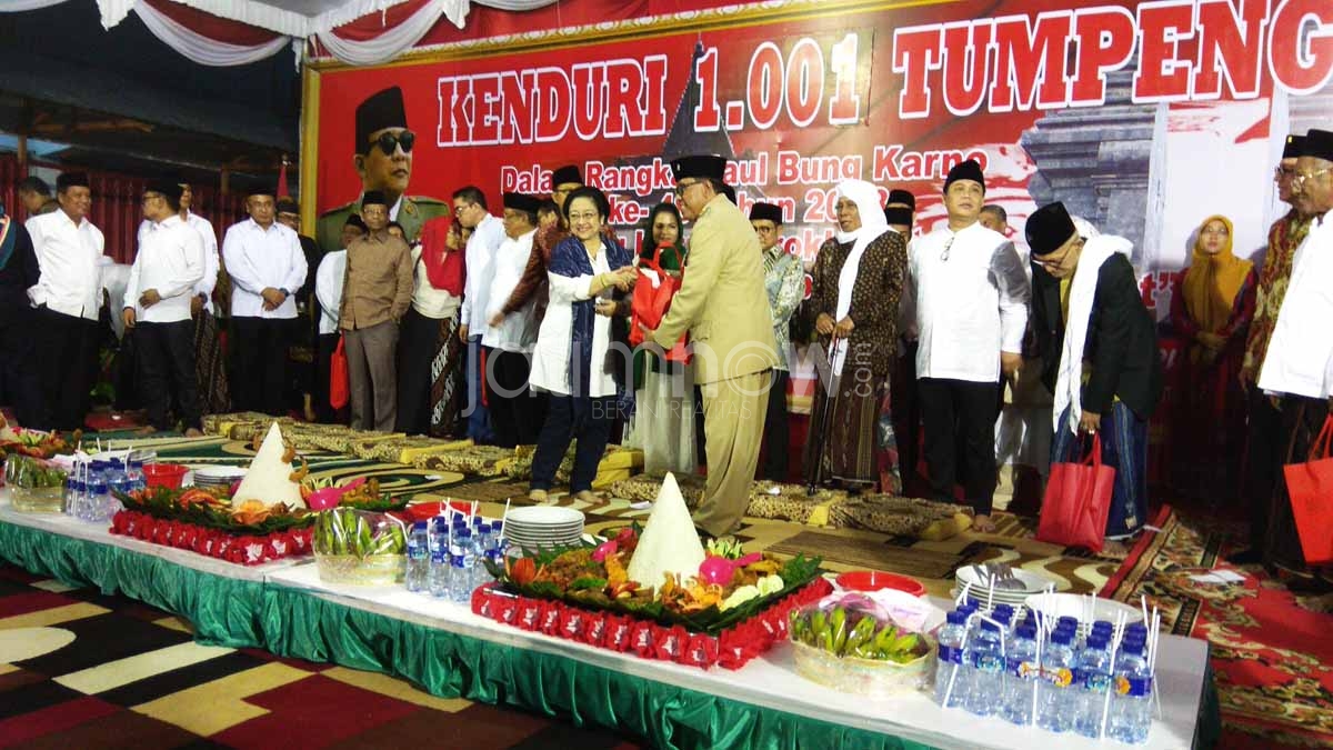 Megawati Soekarno Putri saat menghadiri acara haul Bung Karno di Blitar