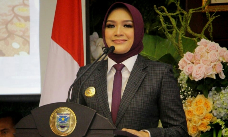 Bupati Probolinggo Puput Tantriana Sari.