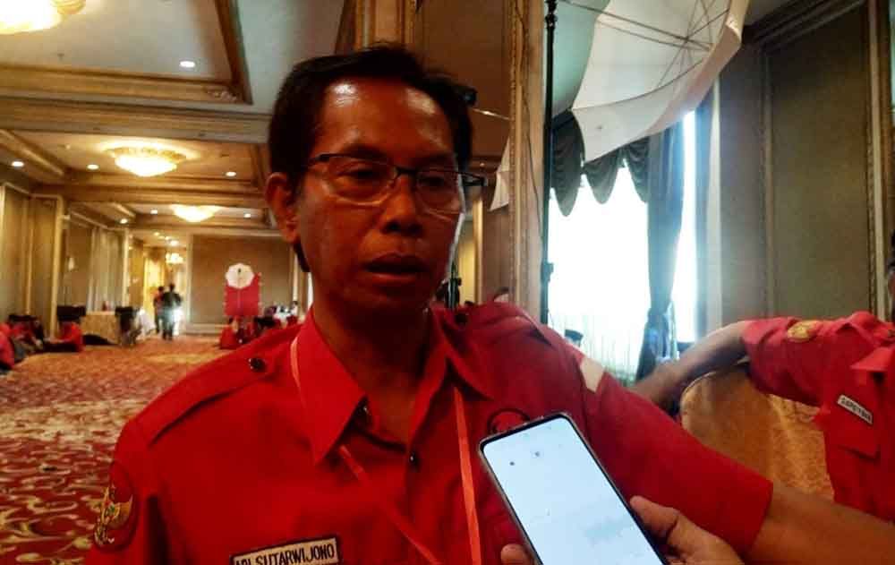 Adi Sutarwijono Ditunjuk Ketua PDIP Surabaya, Whisnu Ucapkan Selamat