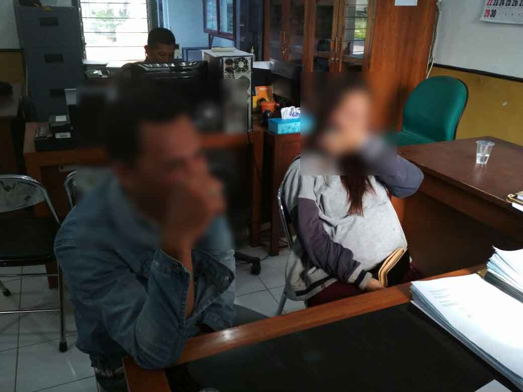 Gila! Hamil 8 Bulan Ibu Muda Ini Masih Saja Selingkuh