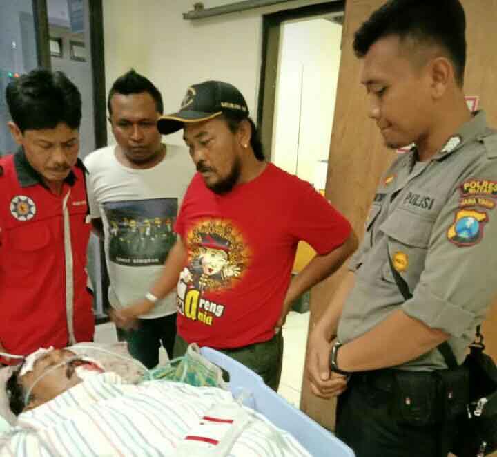 Korban saat dirawat di ICU RSUD Mardi Waluyo Blitar.