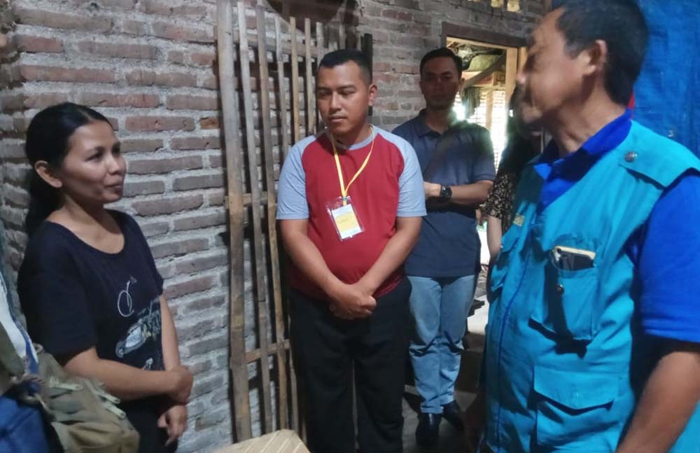 Petugas koordinasi dengan keluarga untuk membebasakan ODGJ yang dipasung