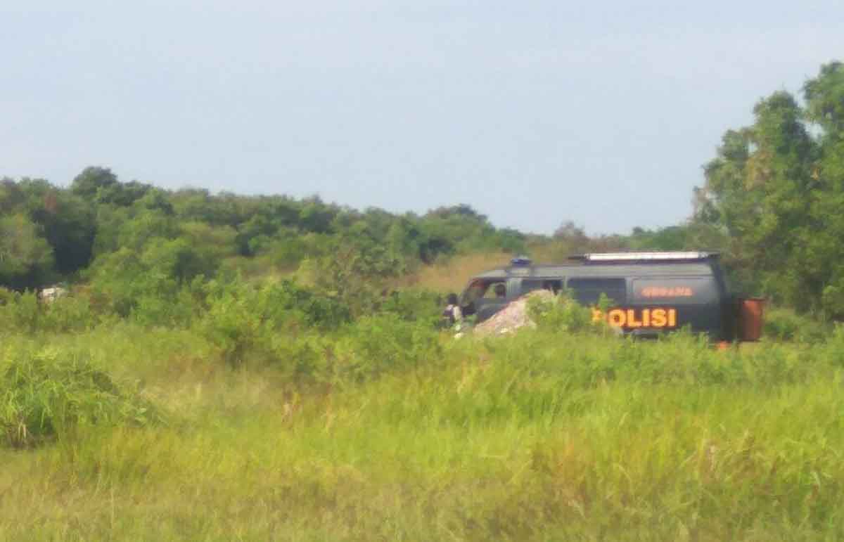 Unit Mobil Gegana Polda Jatim yang membawa bom aktif