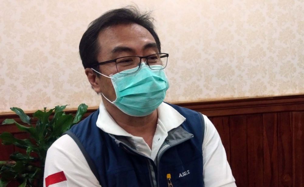 Ketua Rumpun Kuratif Gugus Tugas Covid-19 Jatim, dr Joni Wahyuadi