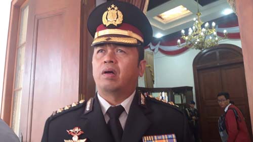 Kabid Humas Polda Jatim Kombes Pol Frans Barung Mangera