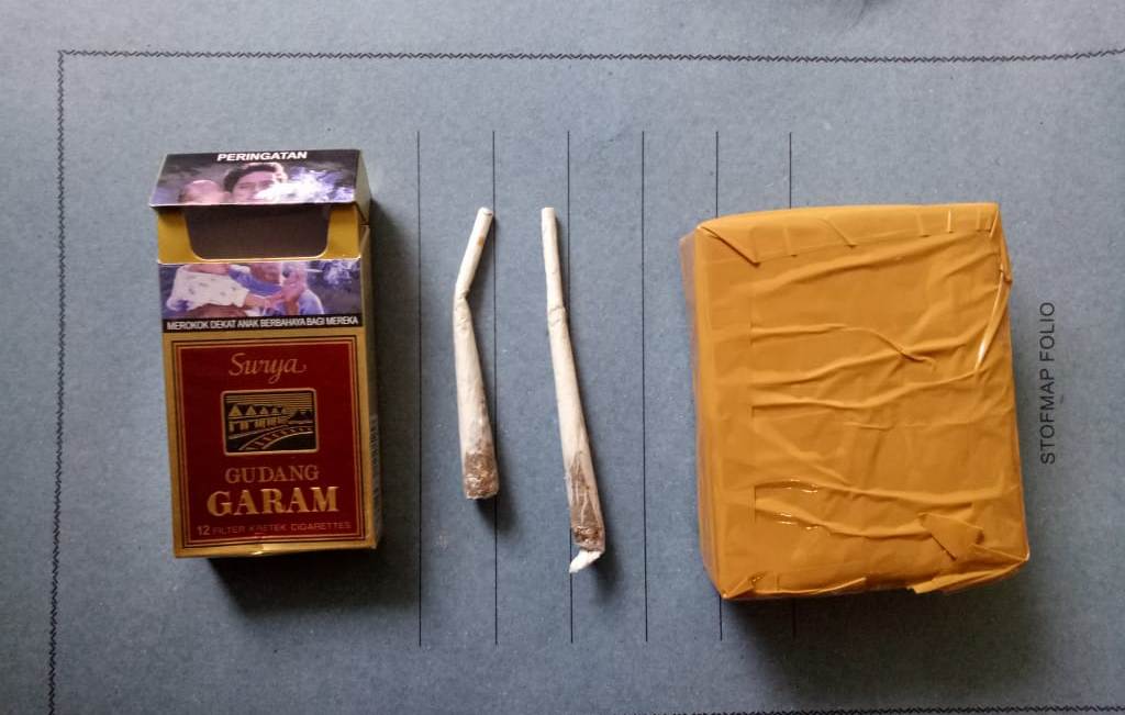 Barang bukti ganja yang disita dari tangan tersangka Sugianto