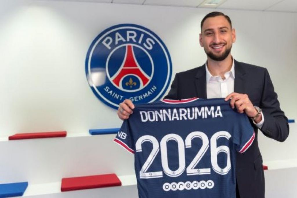 Gianluigi Donnarumma resmi menjadi milik PSG (Foto: DOK PSG via Republika)


