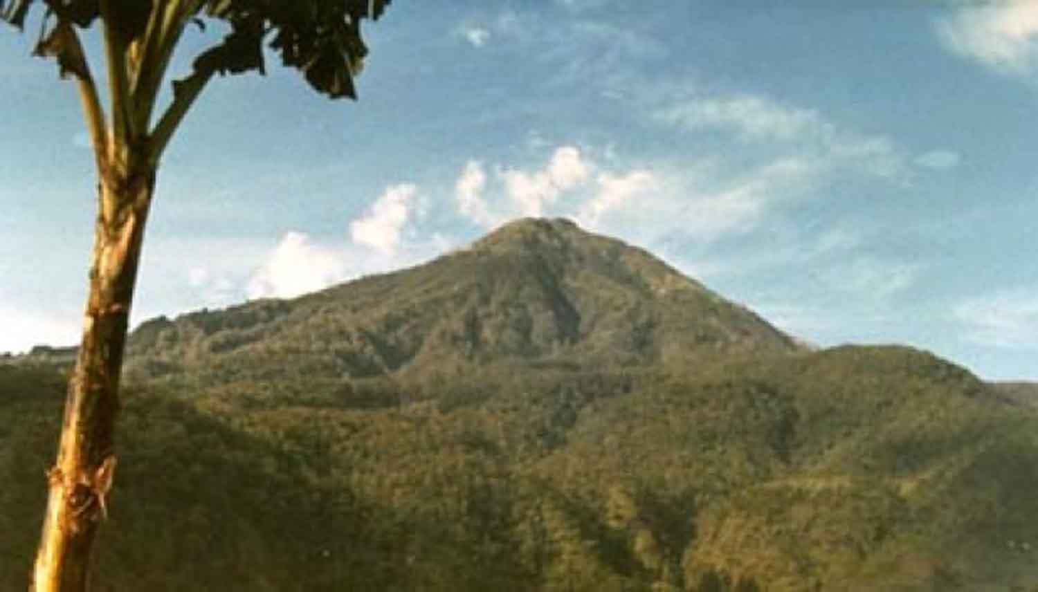 Ini Teknis Evakuasi Mayat Menggantung di Gunung Lawu