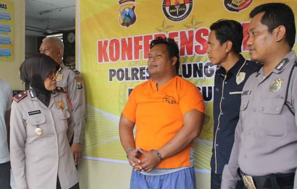 Eko Triyono menyerahkan diri usai menghajar keponakan sendiri