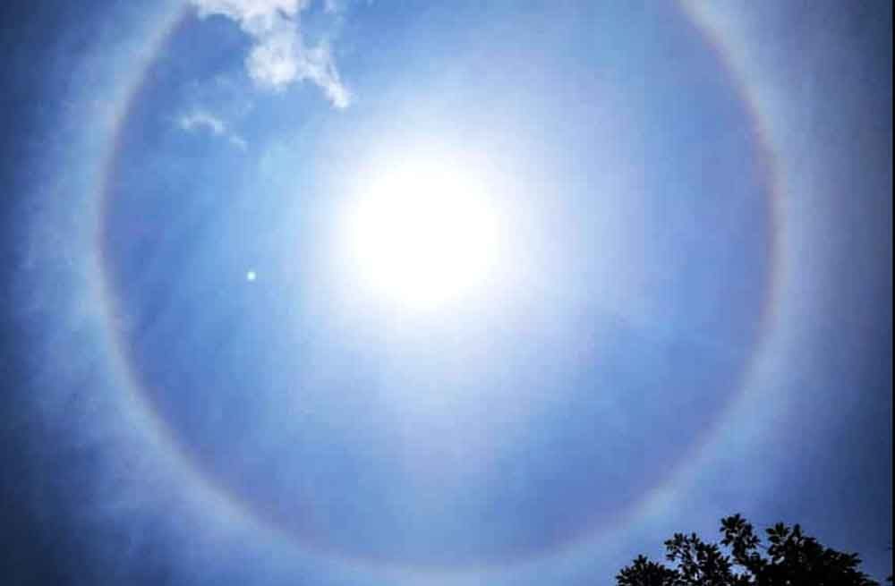 Fenomena Halo Matahari di Banyuwangi
