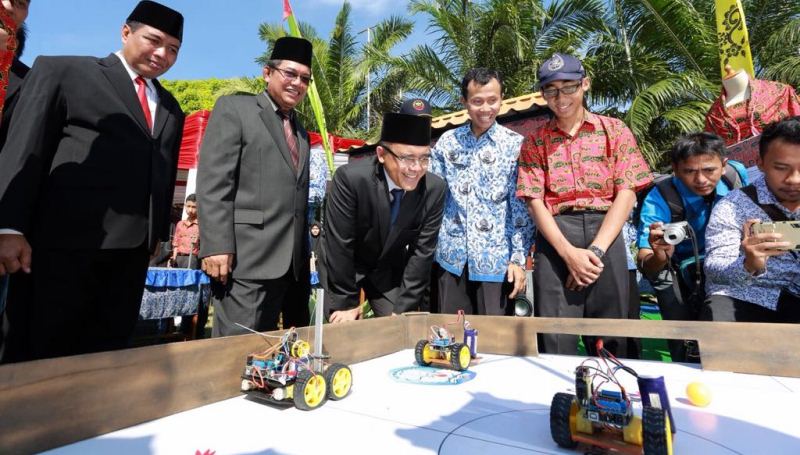 Hardiknas, Bupati Anas Perkenalkan Aplikasi Jendela Wangi