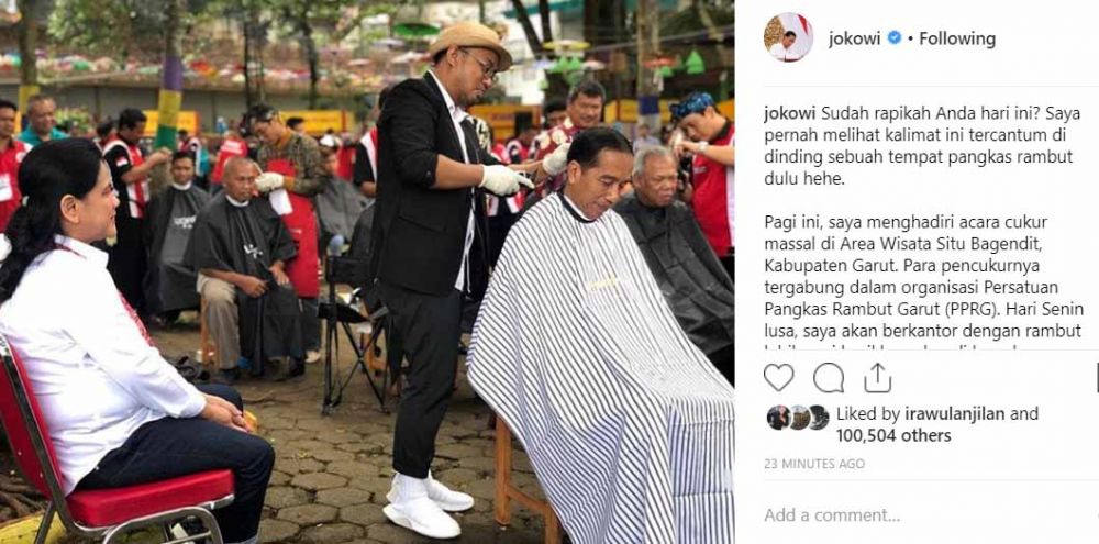 Foto Presiden Jokowi yang sedang cukur di Garut viral/IG @Jokowi