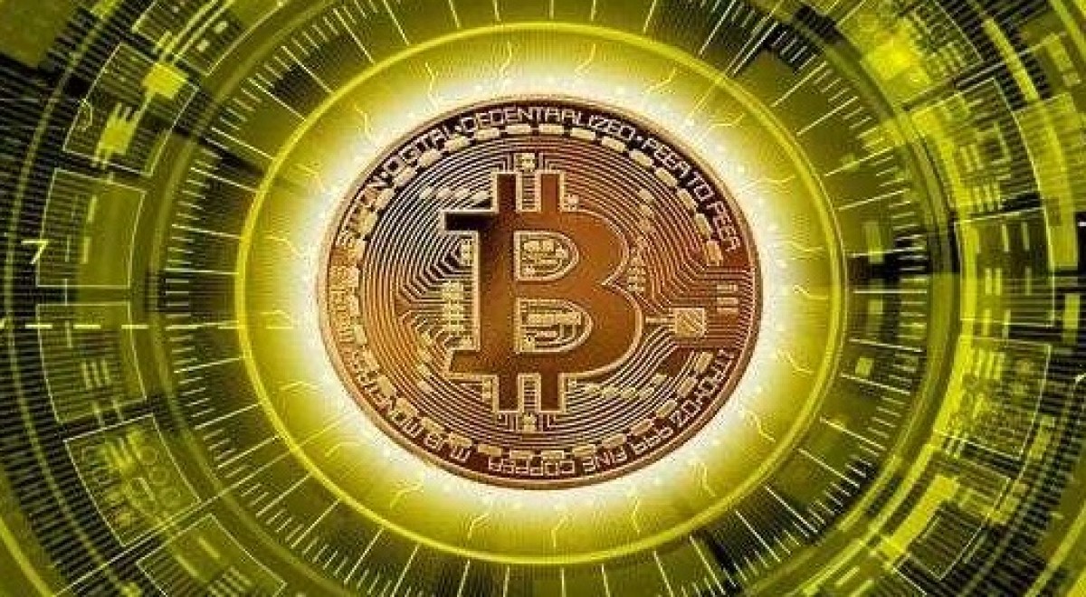 Bitcoin Melonjak usai Trump Isyaratkan Keringanan Tarif