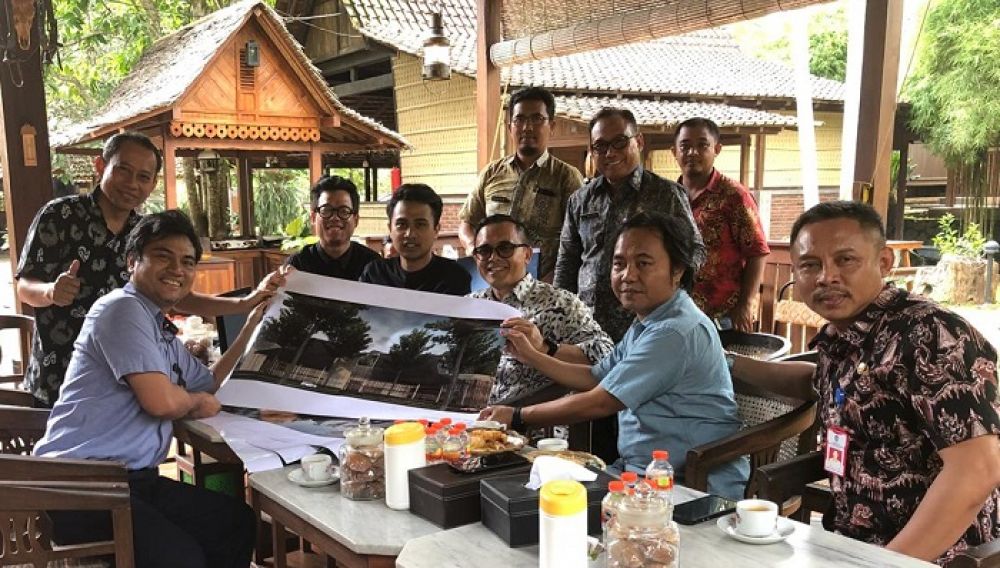 Bangun Pabrik Kereta di Banyuwangi, Anas: Arsitektur Khas Suku Osing