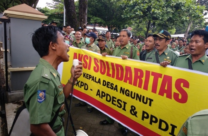 Kades se Ponorogo saat aksi