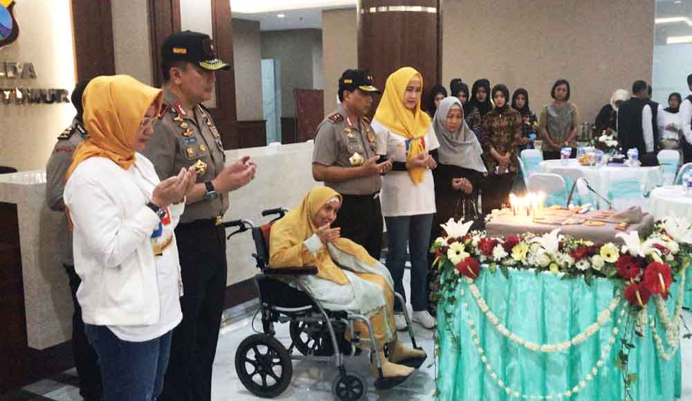  Tasyakuran HUT ke 58 Kapolda Jatim Irjen Pol Machfud Arifin