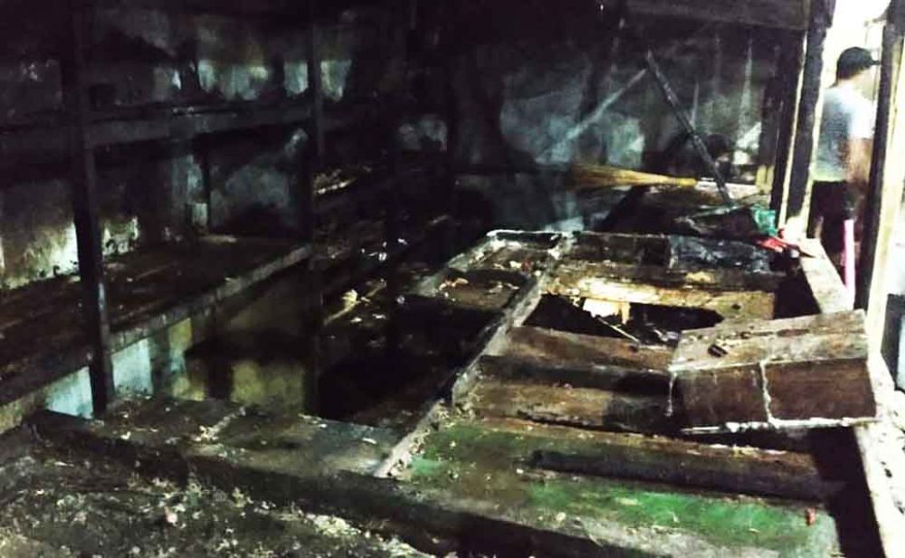 Kios yang terbakar di Pasar Beran Ngawi