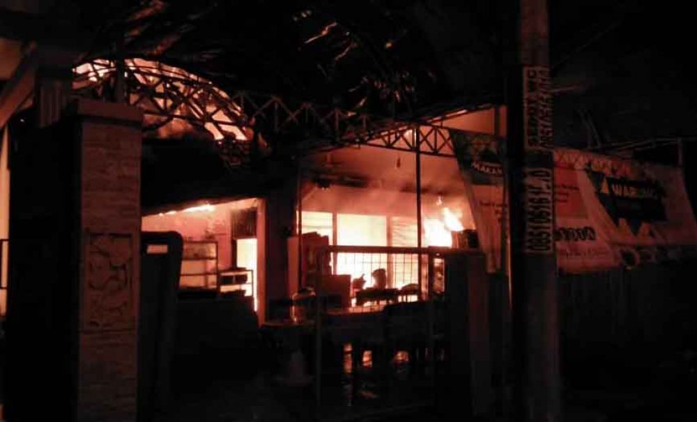 Kebakaran di Teluk Kumai Barat/ foto istimewa