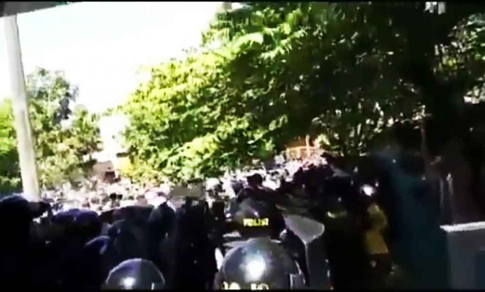 Beredar Video Kerusuhan di KPU Sampang, Polisi: Kejadian Tahun Lalu