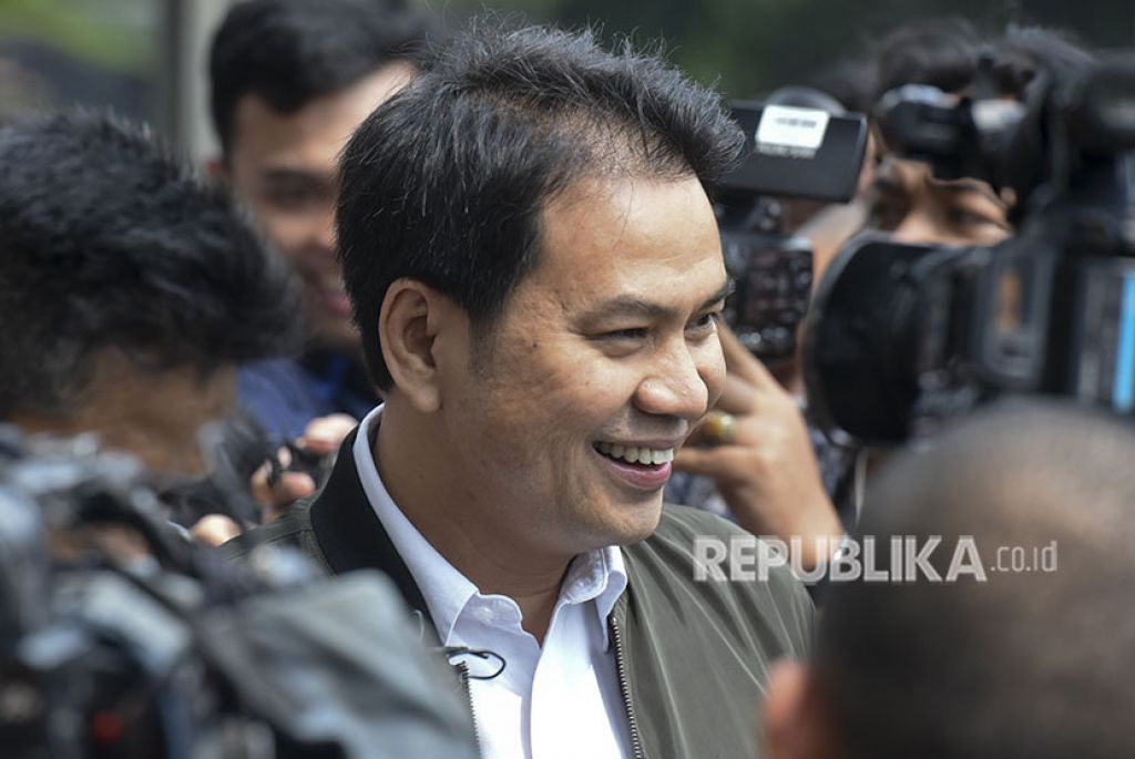 Wakil Ketua DPR Azis Syamsuddin (Foto: Antara/Hafidz Mubarak A via Republika)
