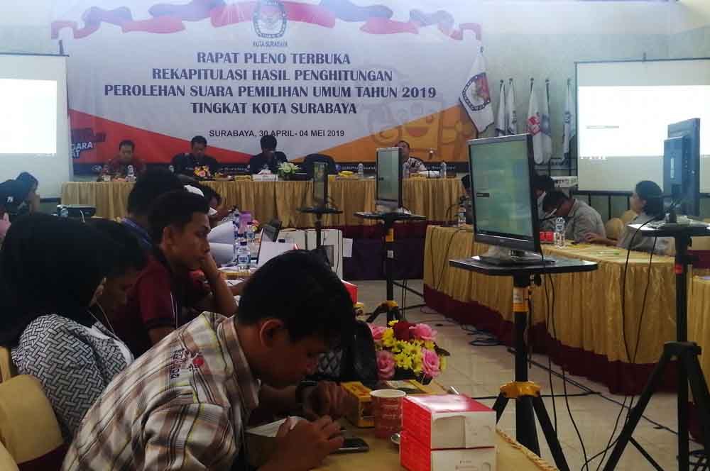 Kuota Bacaleg di Surabaya Masih Belum Terisi 100%