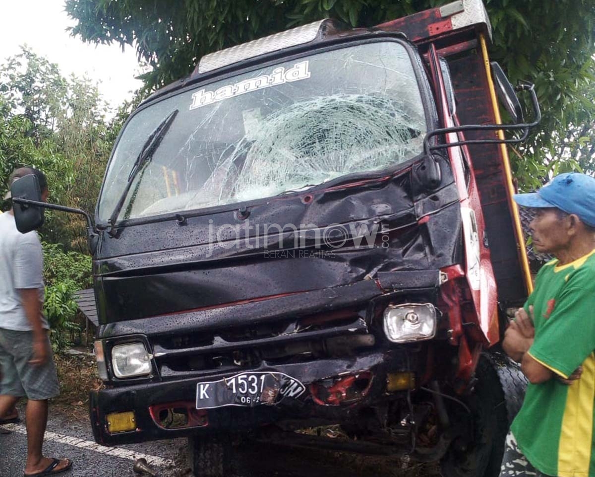 Truk yang terlibat kecelakaan./Foto: Mita Kusuma.