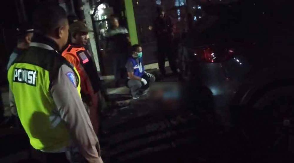 Ditabrak Mobil di Surabaya, Penjual Bakso Asal Lamongan Tewas