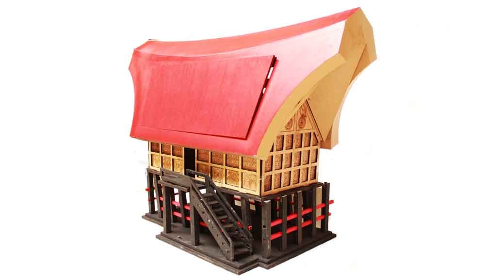 miniatur rumah hasil karya mahasiswa di Surabaya