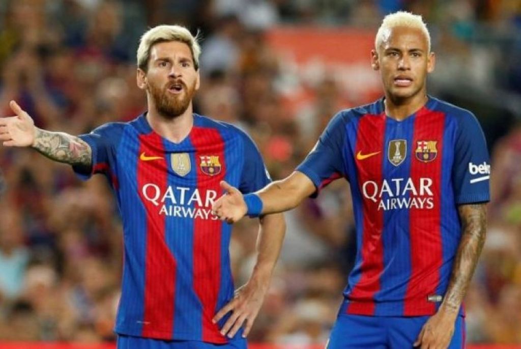 Lionel Messi dan Neymar saat sama-sama masih membela Barcelona (Foto: REUTERS/Albert Gea via Republika)