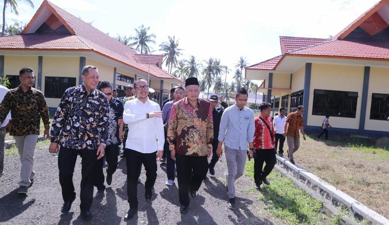 Menteri Ketenagakerjaan (Menaker), Muhammad Hanif Dhakiri saat meninjau Balai Latihan Kerja (BLK)/Foto: Hafiluddin Ahmad
