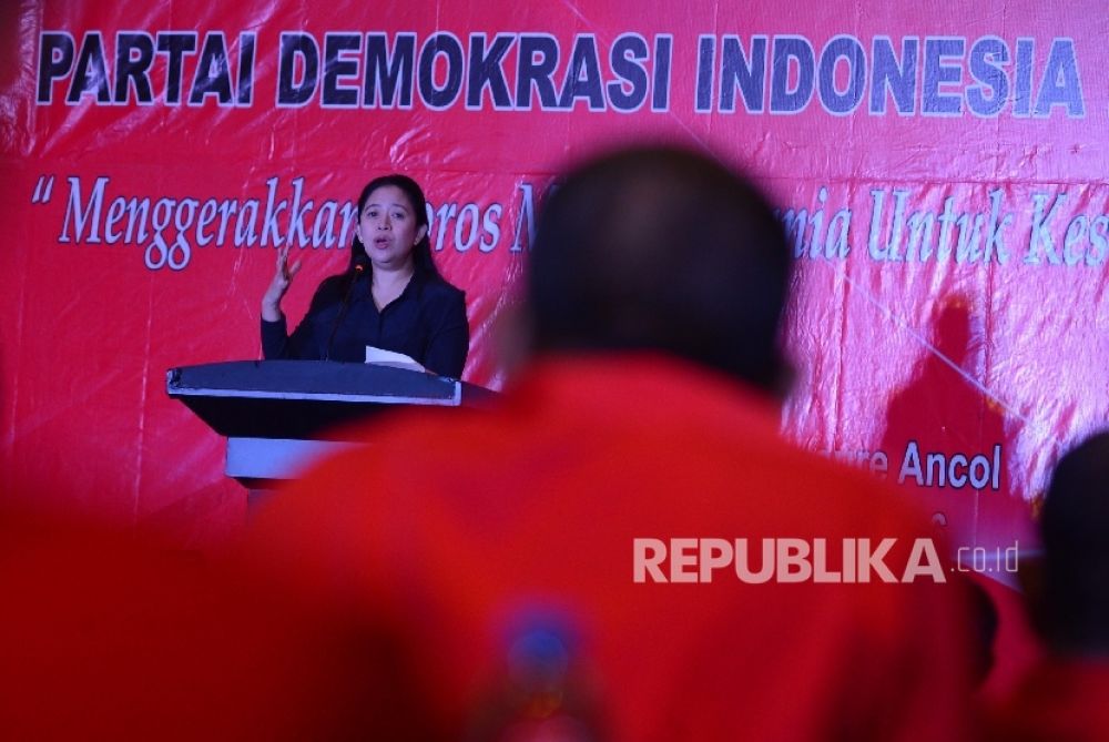 Ketua DPP PDIP Bidang Politik Puan Maharani di Jakarta, Minggu (24/4/2020) (Foto: Republika/Raisan Al Farisi)