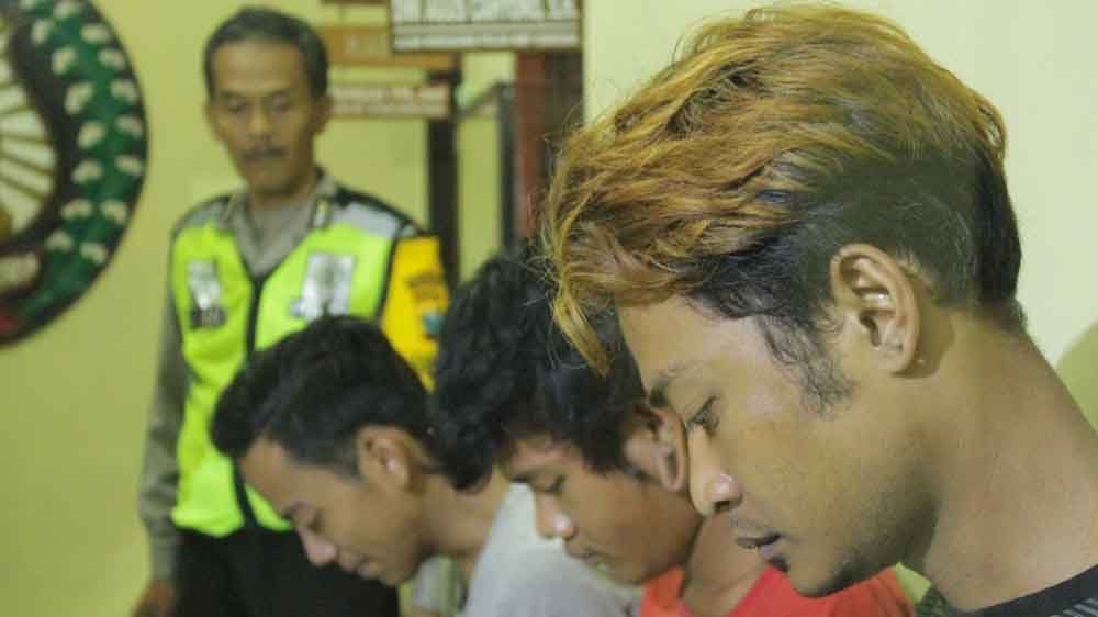 Ketiga pelaku pengeroyokan