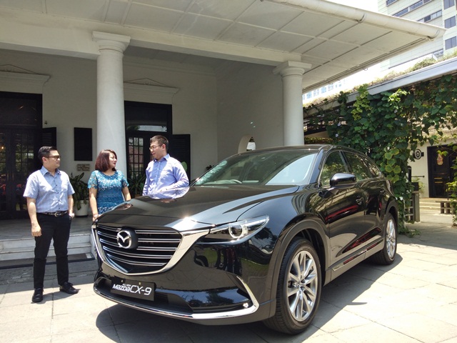 All New Mazda CX-9 yang baru diluncurkan di Surabaya