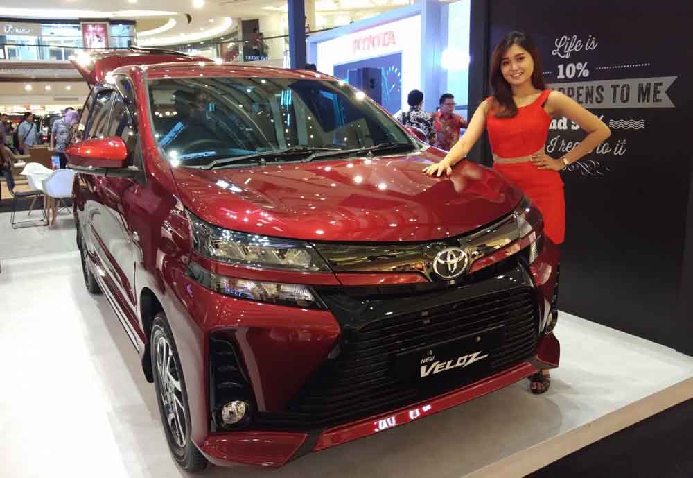 Mobil Toyota New Veloz