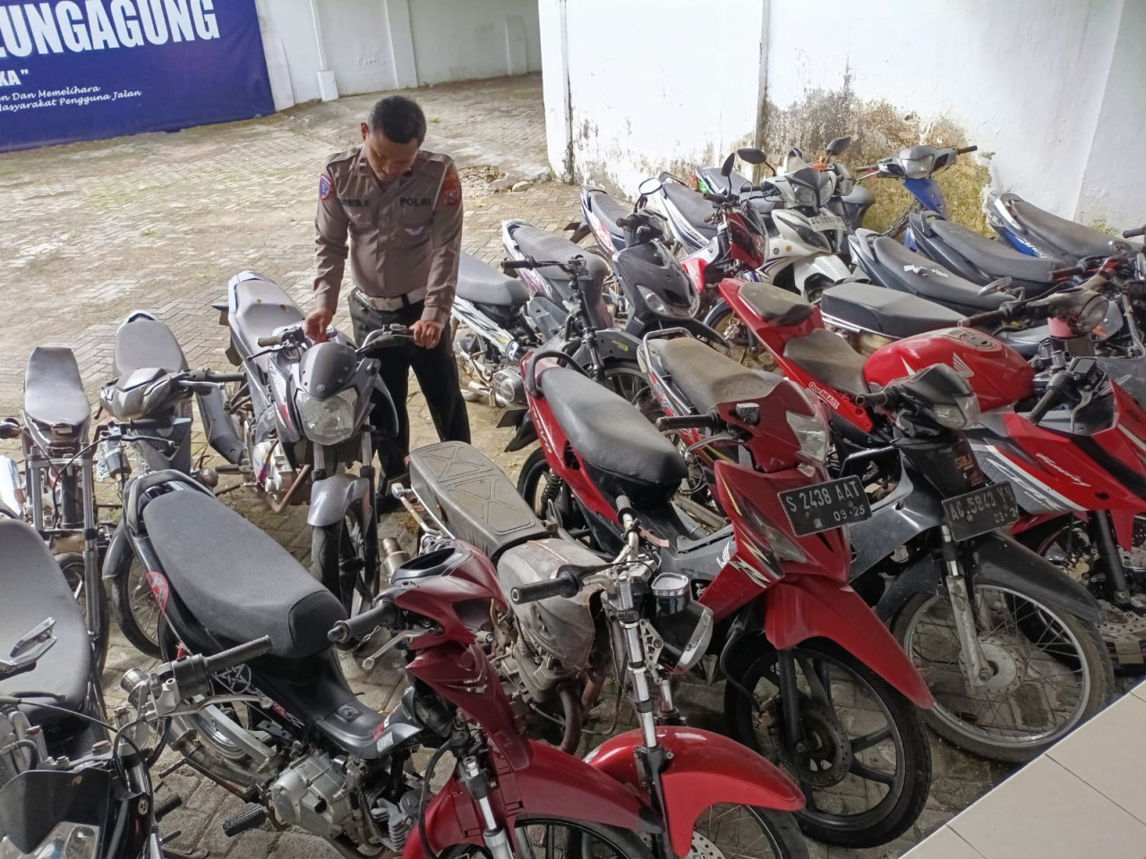 Tak Diambil Pemiliknya, Motor Hasil Tilang Akan dilelang Kejari Tulungagung