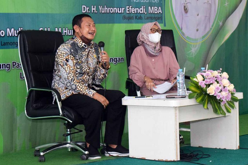 Ketika Bupati Lamongan Berbagi Kiat Sukses Masuk Dunia Kerja