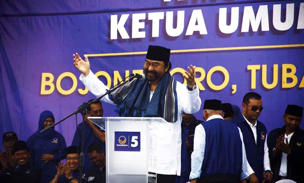 Ketua Umum Partai NasDem, Surya Paloh saat di Tuban