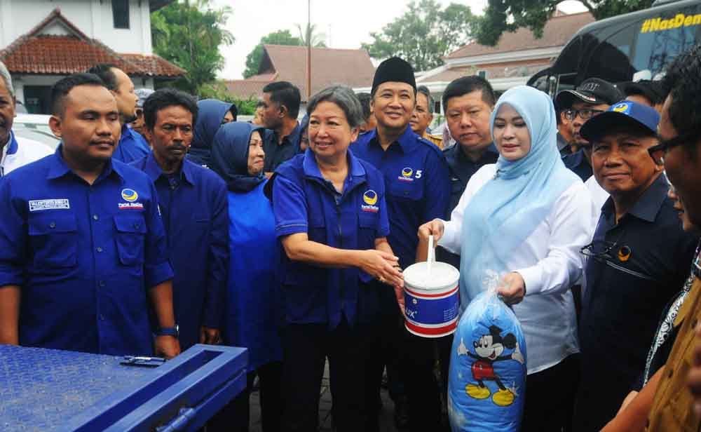 Susu Hingga Cat untuk Korban Tsunami, Bupati Pandeglang: Ini Lengkap