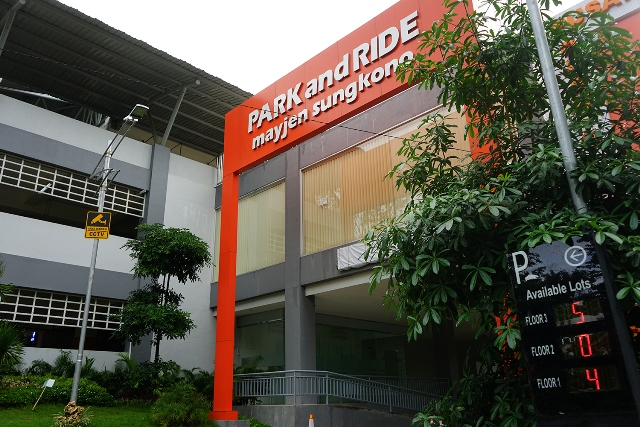 Park And Ride di Mayjend Sungkono
