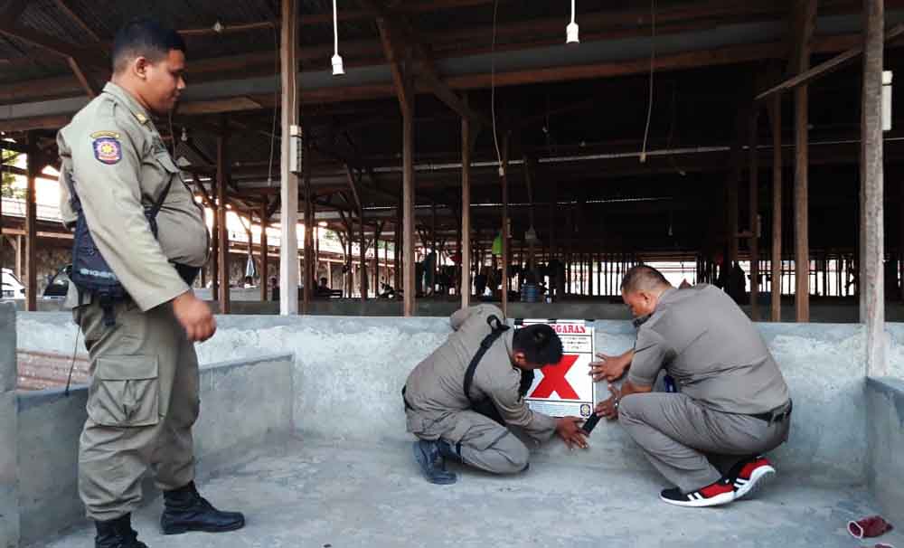 Tak Punya Izin, Bangunan Calon Pasar di Koblen Dihentikan Satpol