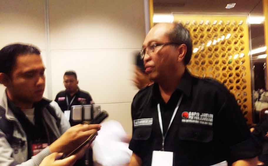 Saksi Pasangan Gus Ipul-Puti Tolak Hasil Rekapitulasi KPU Jatim