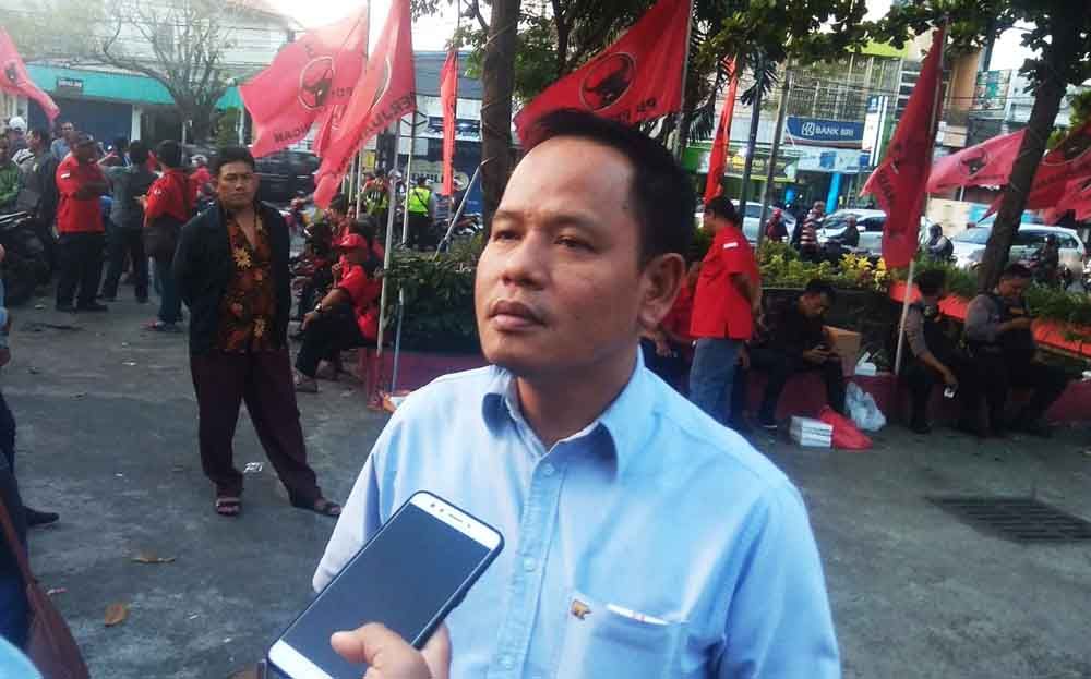 Mantan Sekretaris DPC PDIP Surabaya