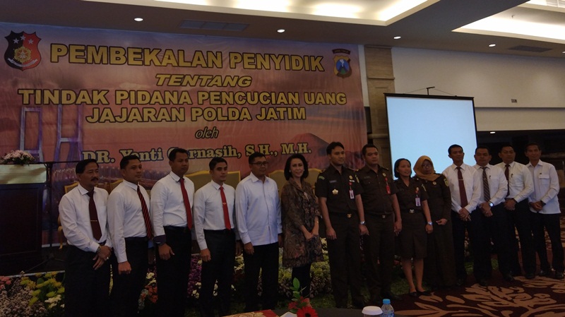 Pembekalan penyidik tentang tindak pidana pencucian uang jajaran Polda Jatim